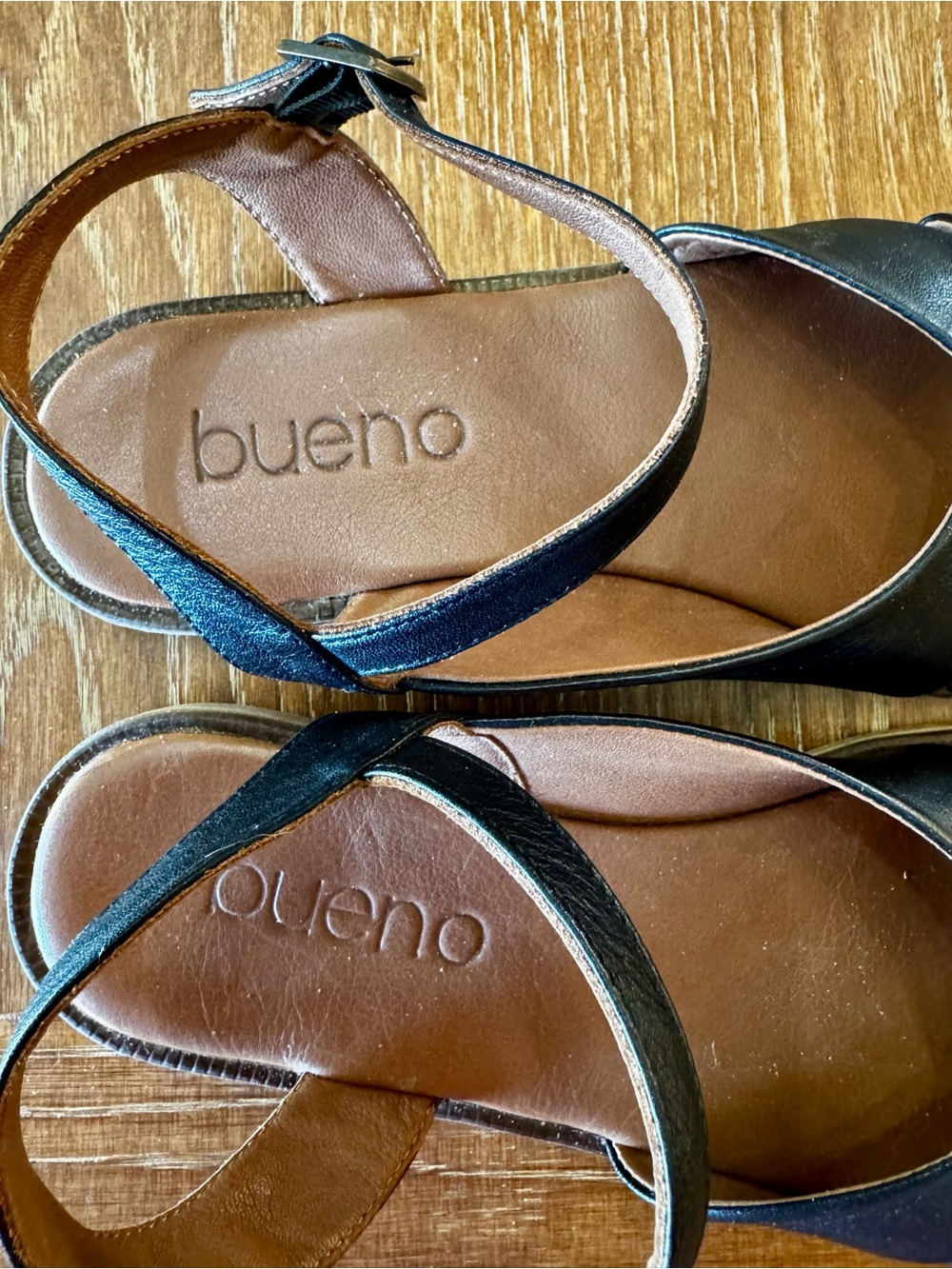 Bueno Harmony black flat sandals 8 - Picture 8 of 13